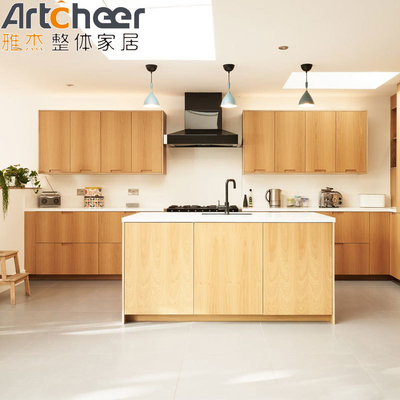 Модульный Вьетнам ПЭТ поверхность отделка Кухонный шкаф на заказ Материал MDF для европейской простоты